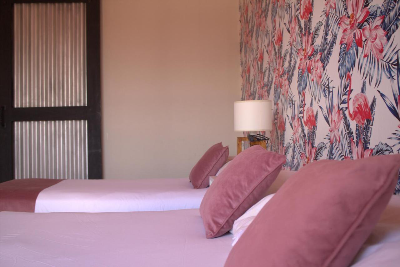 City Hotel Posadas Kültér fotó