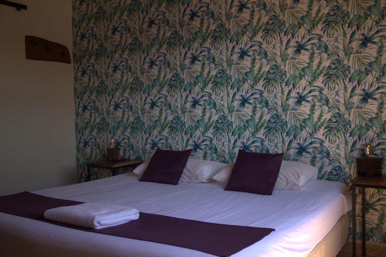 City Hotel Posadas Kültér fotó