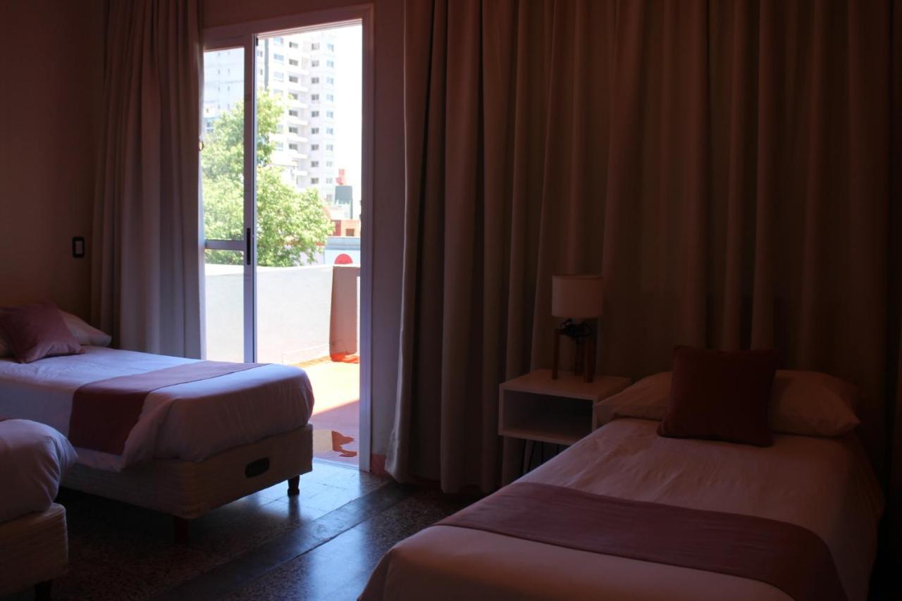 City Hotel Posadas Kültér fotó