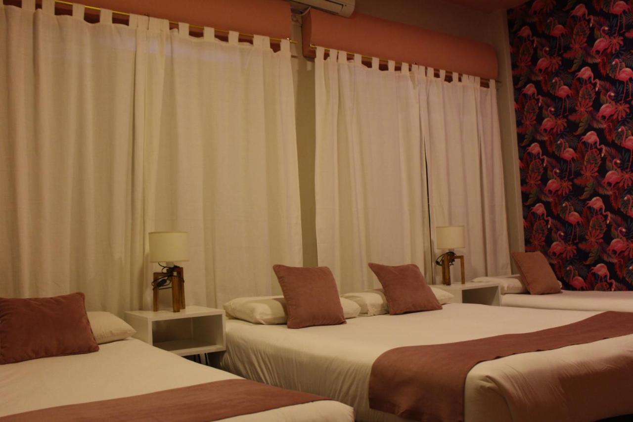 City Hotel Posadas Kültér fotó