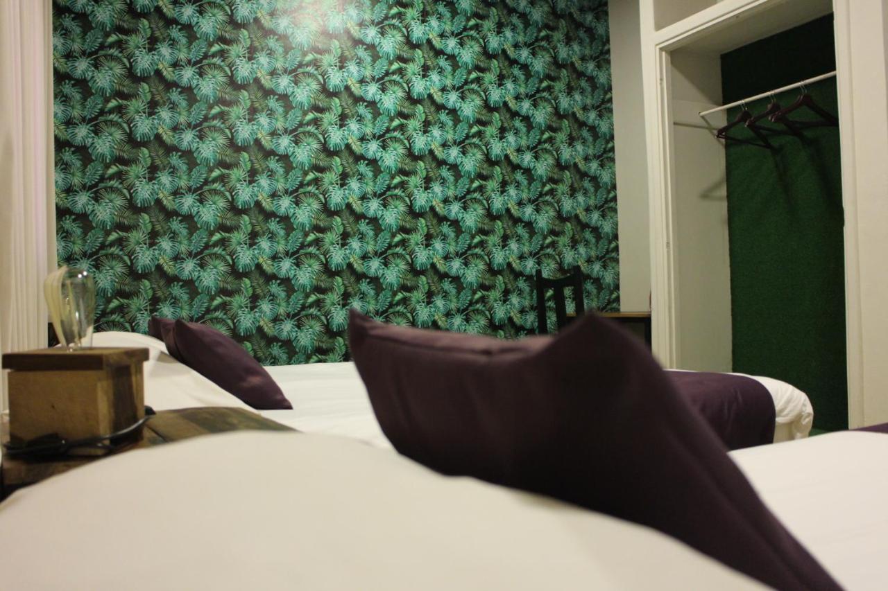 City Hotel Posadas Kültér fotó