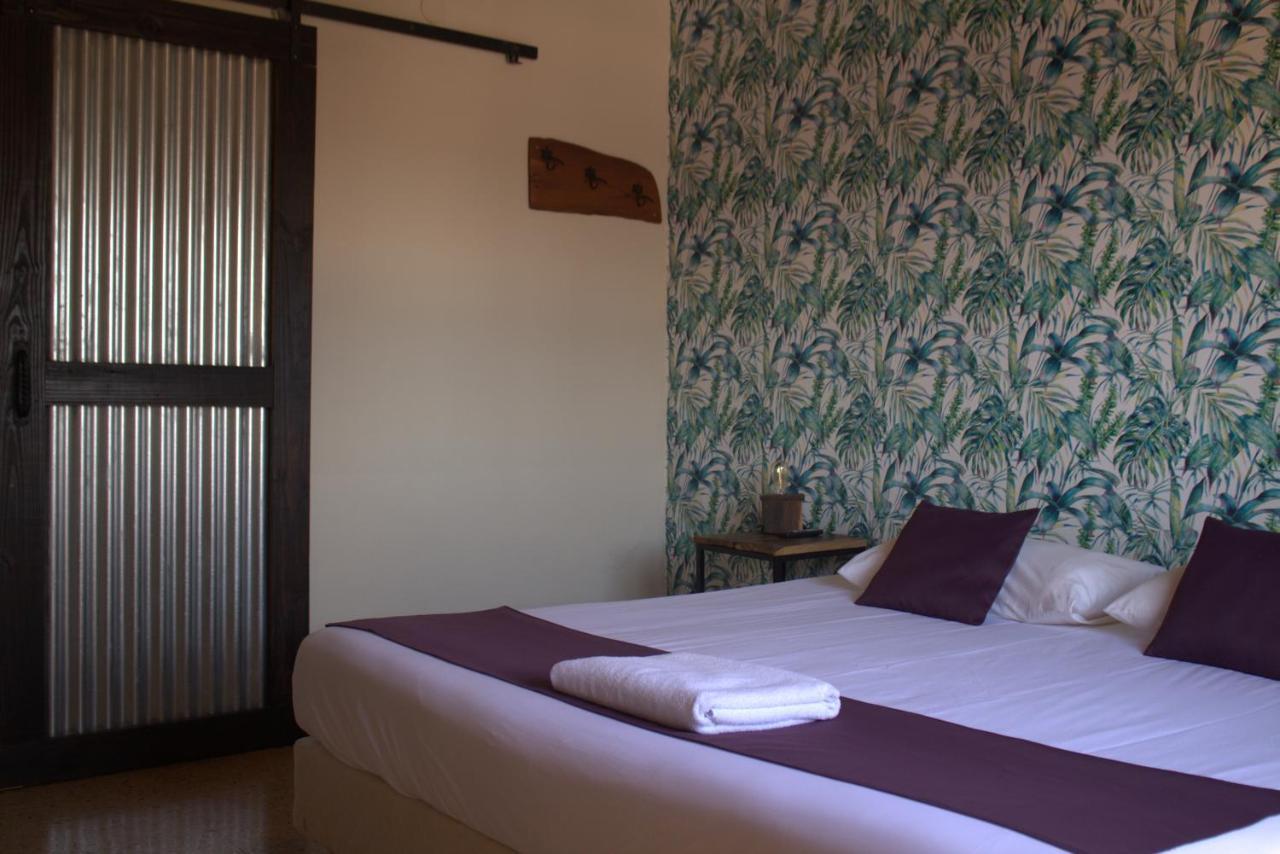 City Hotel Posadas Kültér fotó